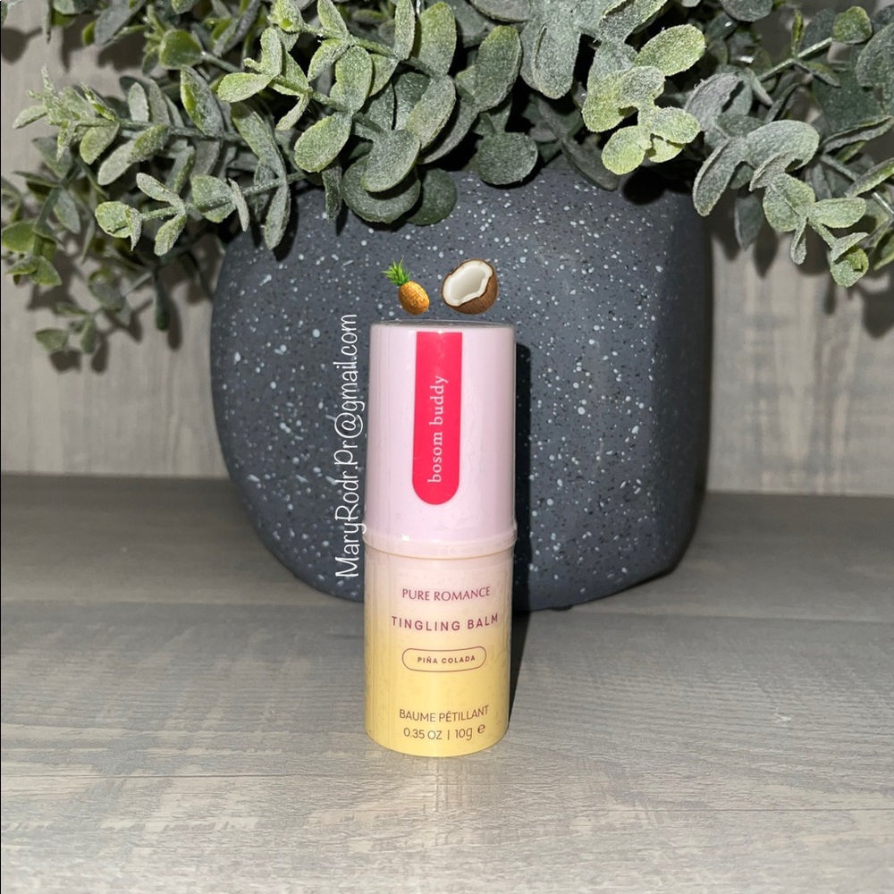 🫦 Piña Colada Bosom Buddy Tingling Moisturizing Flavored Lip Balm 🫦💦🍍🥥🌴🔥
